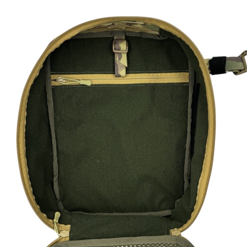 Assault Pack 13 interior camelback pocket.jpg